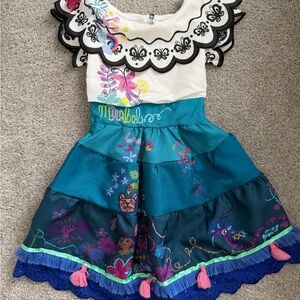 Girls Encanto Mirabel costume & play dress